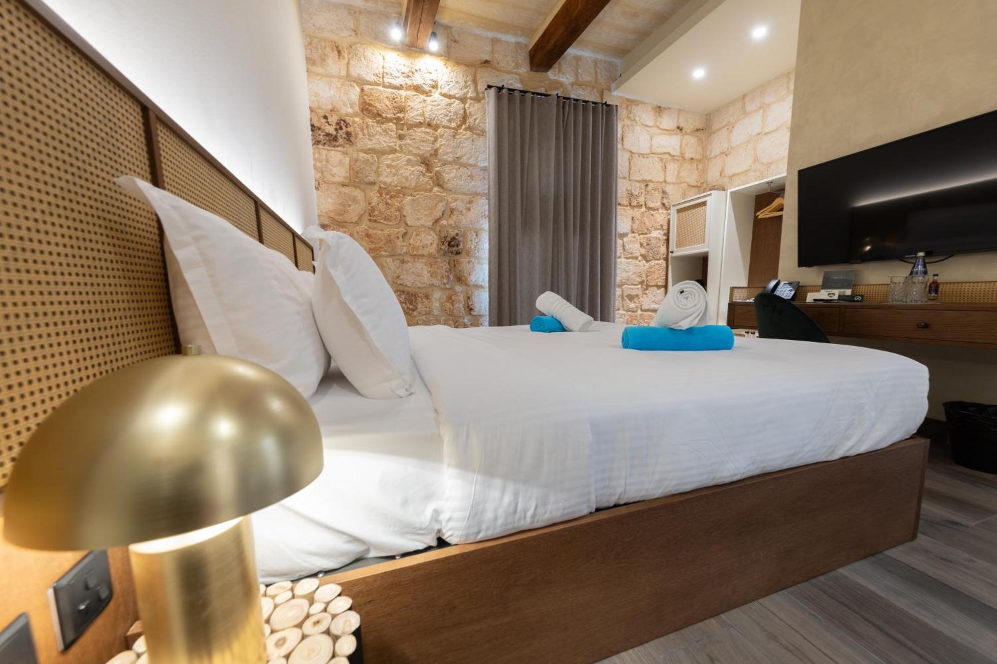 Doms Boutique Living Hotell Mellieħa Exteriör bild